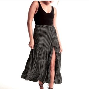 A & F Black White Chain Link Tiered Maxi Skirt size XS
